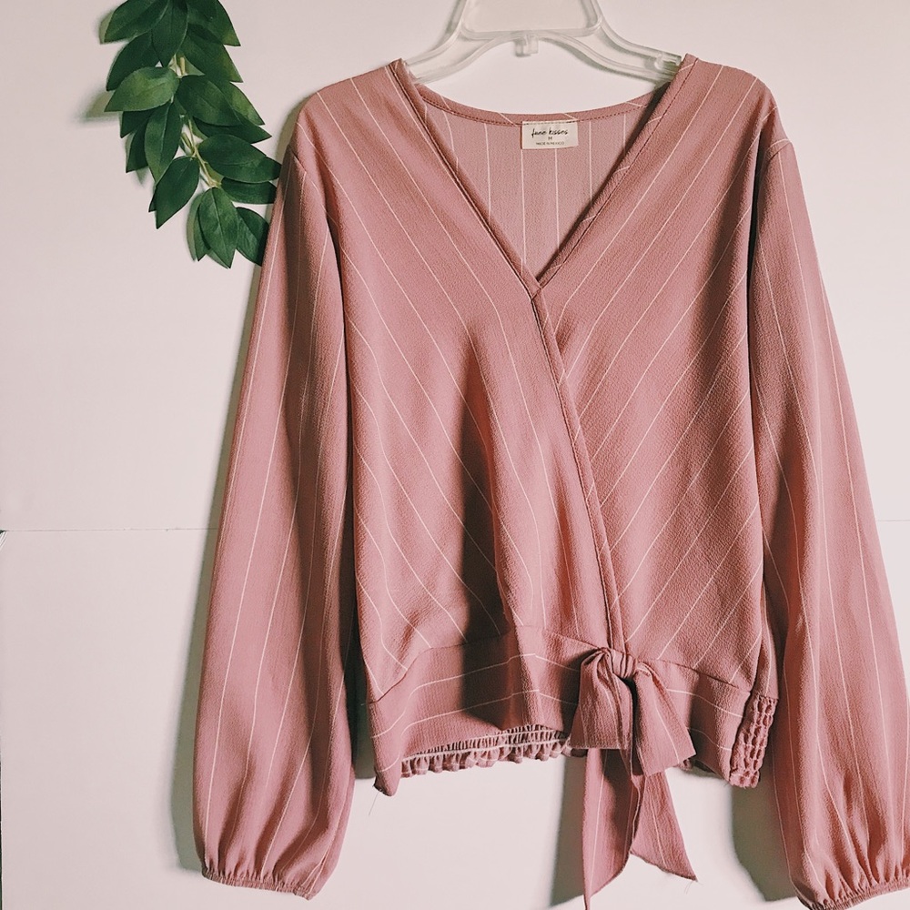 Free Kisses Medium Blouse